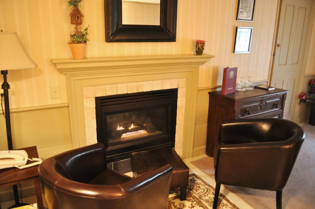 Colby Hill Inn Henniker 客房 照片